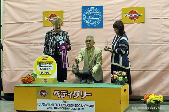 P.R.QUEENをいただきました。